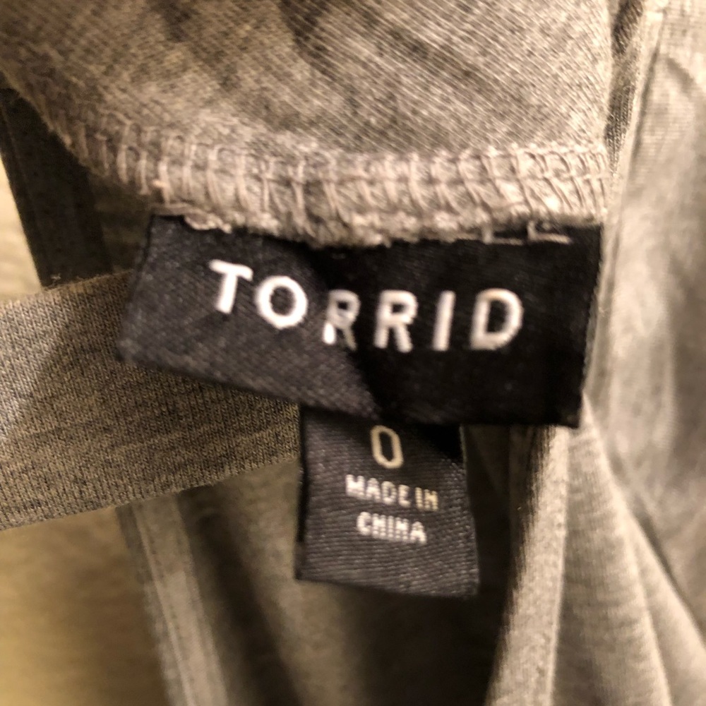Torrid grey dress, size 0. - Picture 3 of 3
